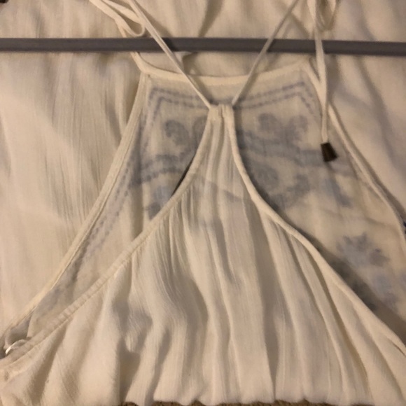 White Detailed Flowy Dress - Picture 4 of 5